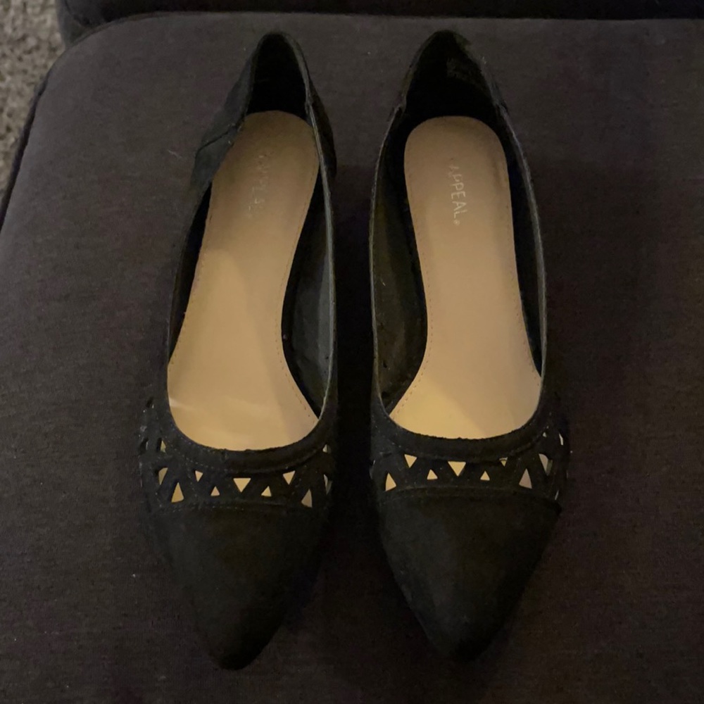 EUC X-Appeal Flats (Size 9)